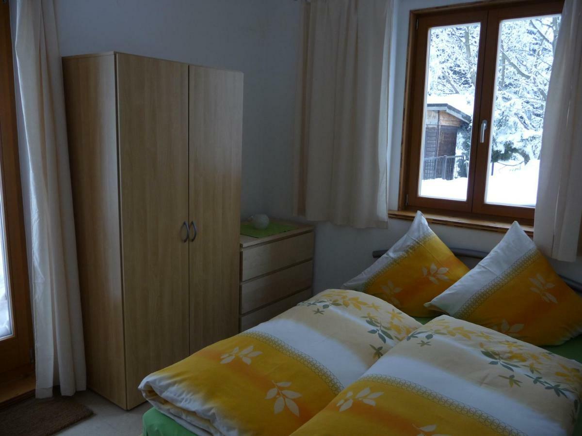 Haus Bergwiese - Fuer Naturfreunde, Familien, Wanderer Gehlberg Exteriör bild