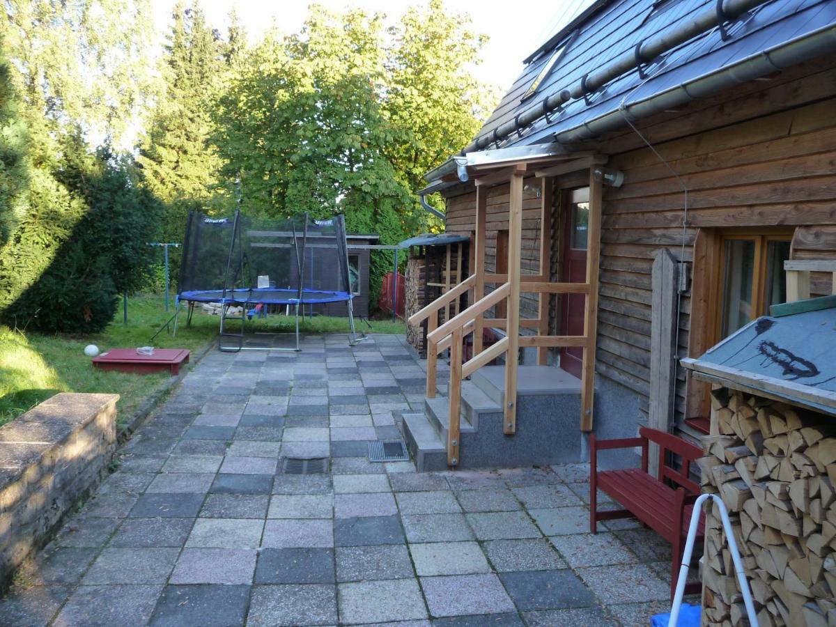 Haus Bergwiese - Fuer Naturfreunde, Familien, Wanderer Gehlberg Exteriör bild